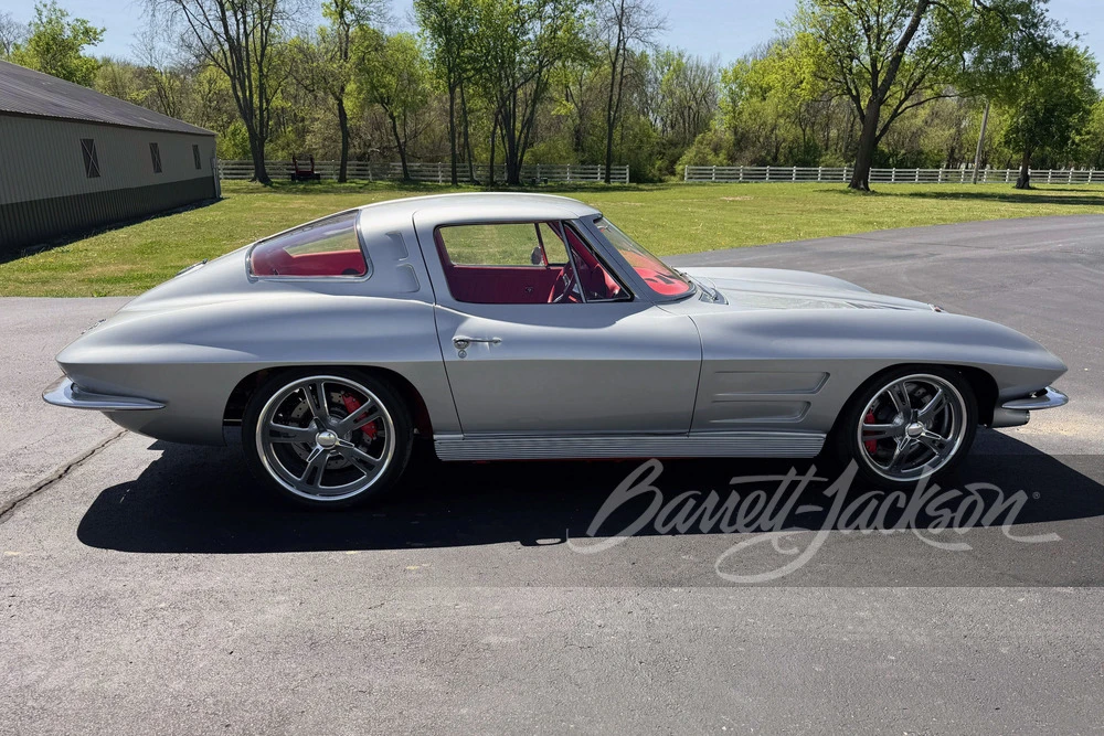 1963 Chevrolet Corvette C2 - Image 23 of 31