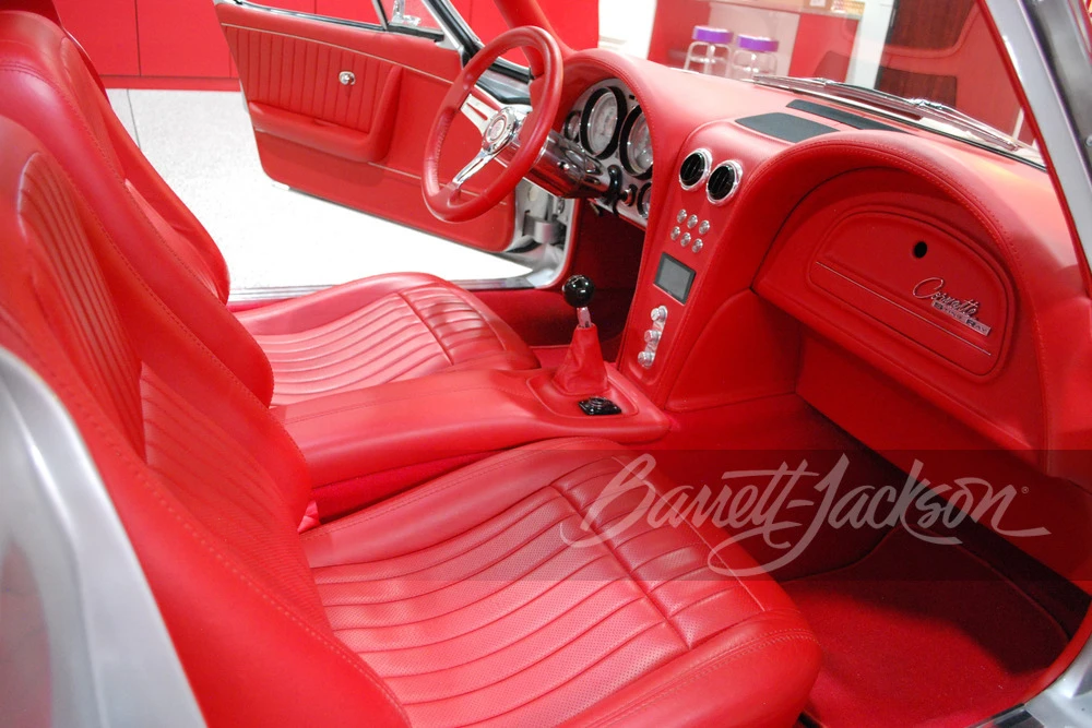 1963 Chevrolet Corvette C2 - Image 29 of 31