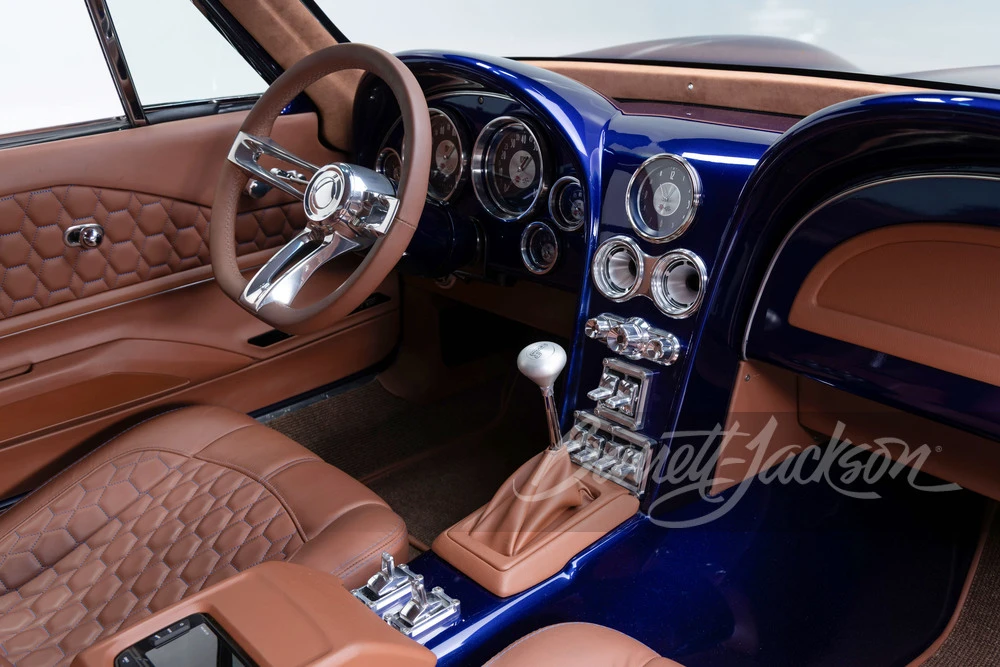 1963 Chevrolet Corvette C2 - Image 4 of 31