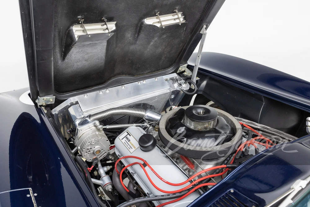 1963 Chevrolet Corvette C2 - Image 11 of 31