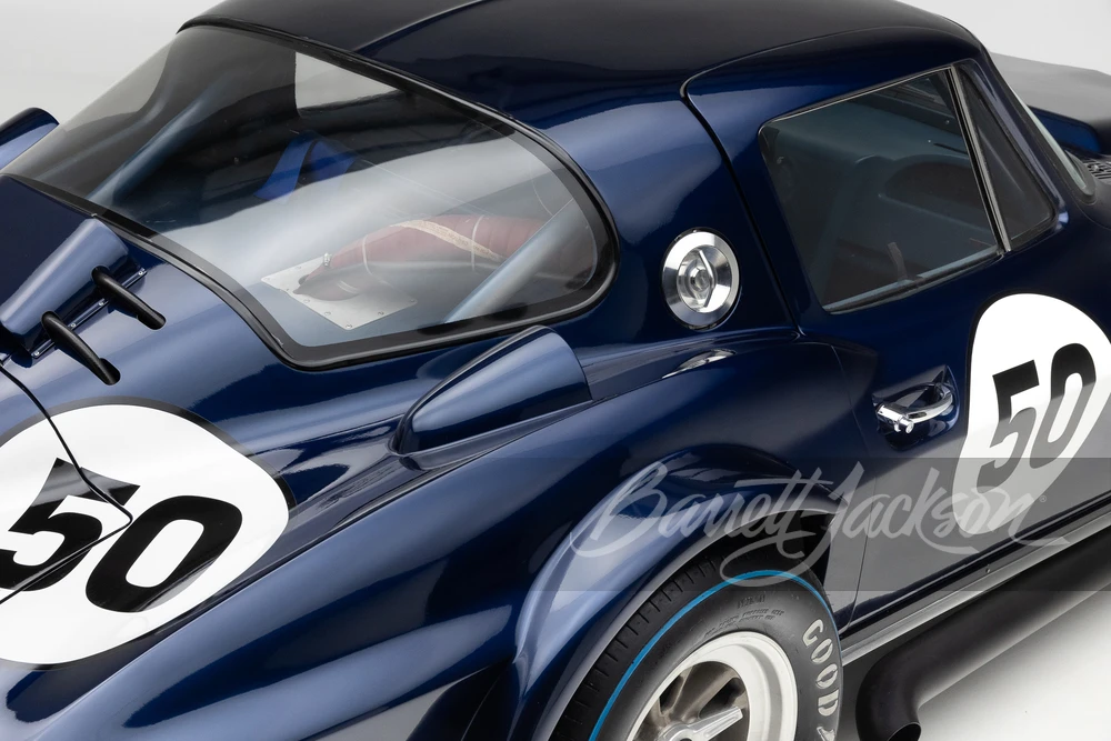 1963 Chevrolet Corvette C2 - Image 12 of 31