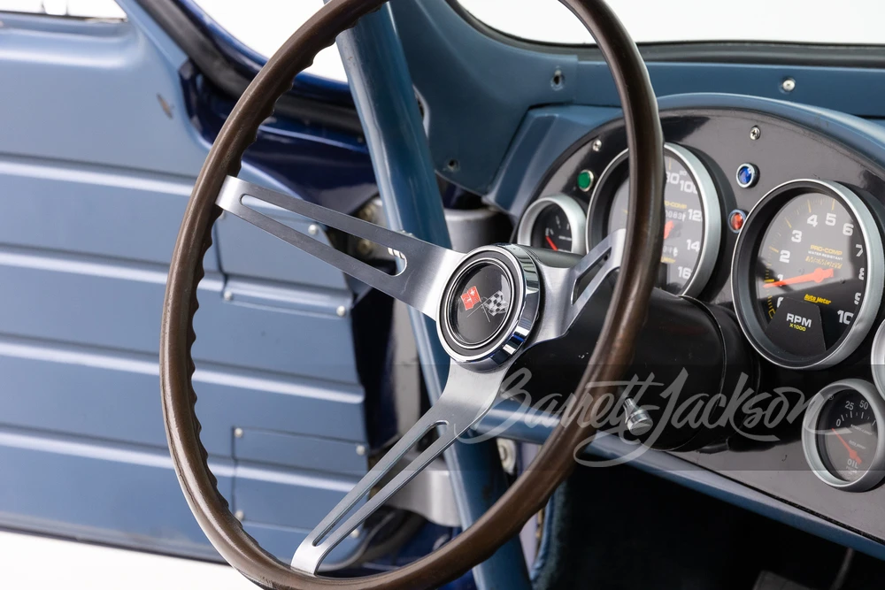 1963 Chevrolet Corvette C2 - Image 15 of 31