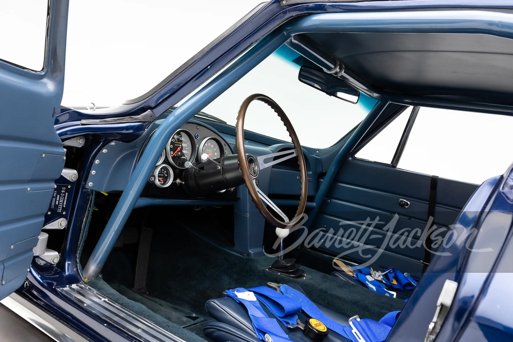 1963 Chevrolet Corvette C2 - Image 19 of 31