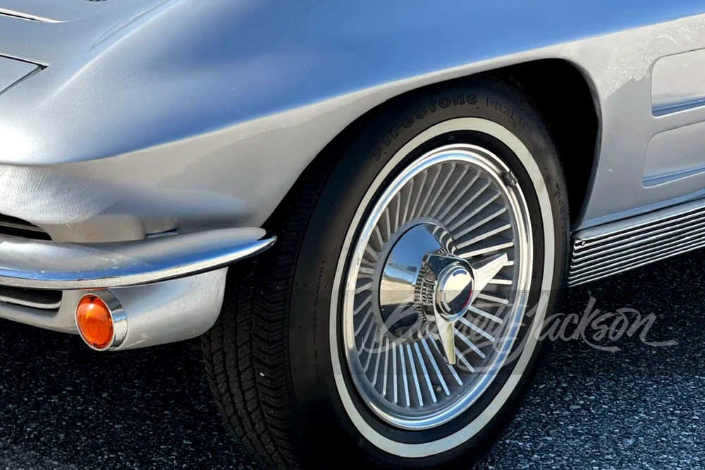 1963 Chevrolet Corvette C2 - Image 15 of 16