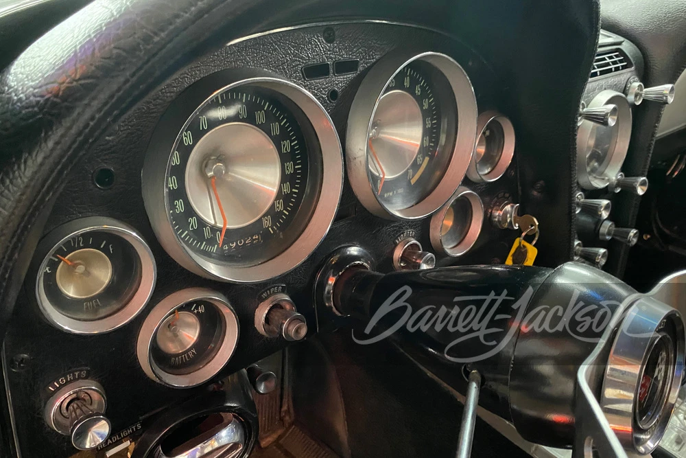 1963 Chevrolet Corvette C2 - Image 6 of 17