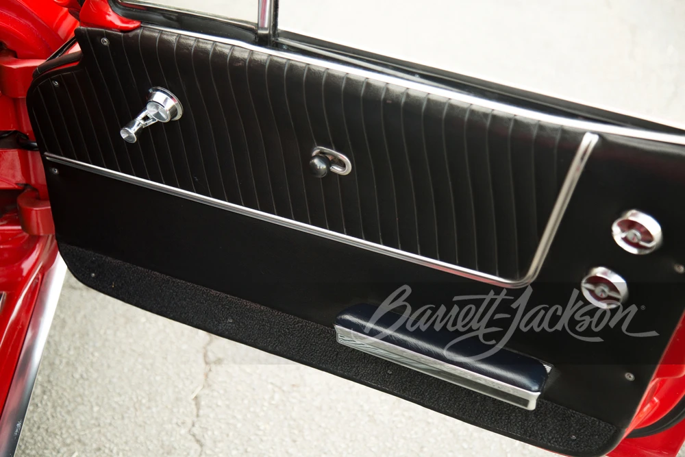 1963 Chevrolet Corvette C2 - Image 10 of 25