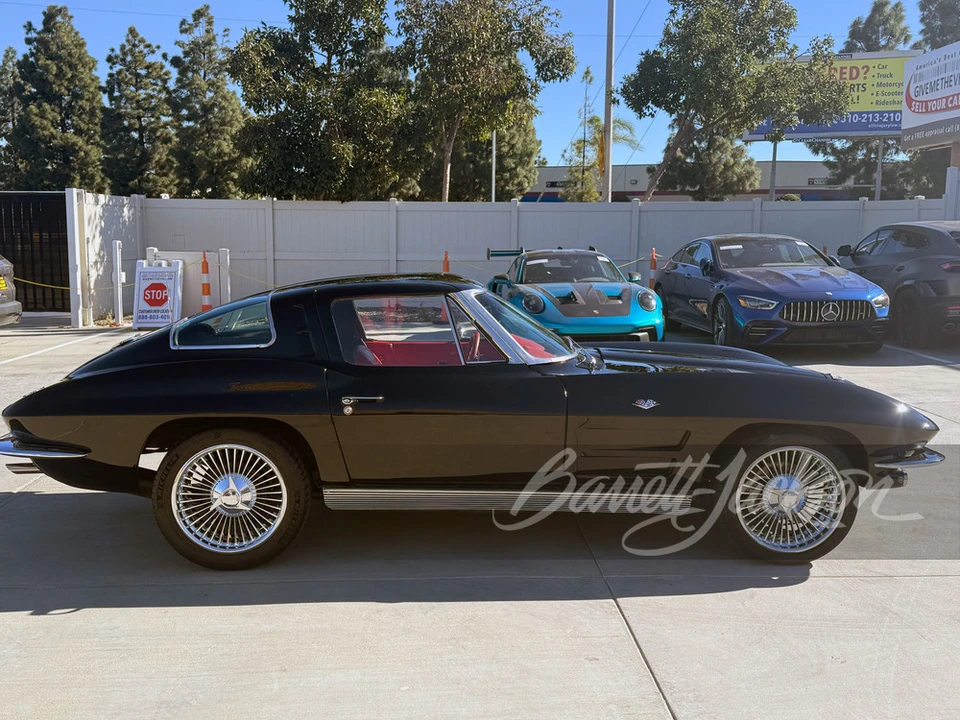 1963 Chevrolet Corvette C2 - Image 10 of 16