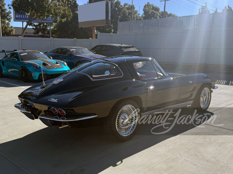 1963 Chevrolet Corvette C2 - Image 12 of 16
