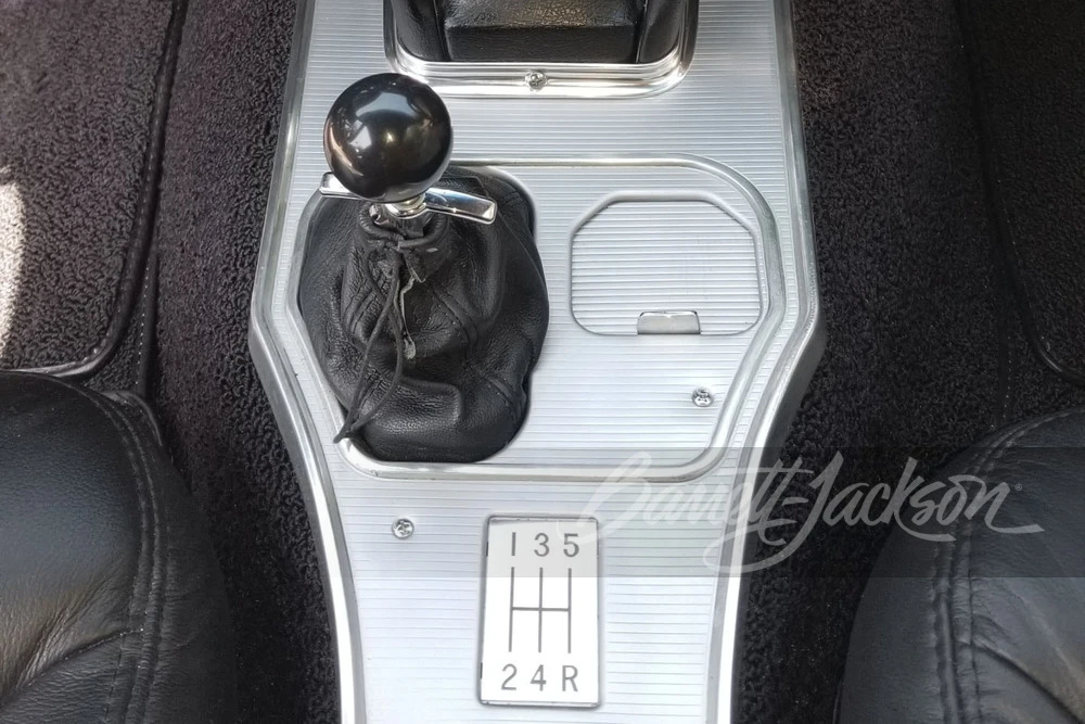 1963 Chevrolet Corvette C2 - Image 14 of 18