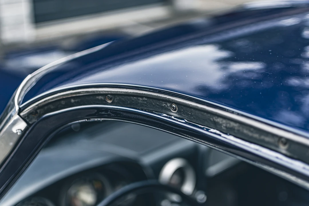 1963 Chevrolet Corvette C2 - Image 24 of 31