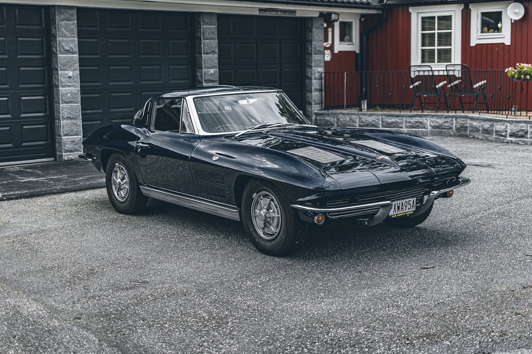 1963 Chevrolet Corvette C2 - Image 10 of 31