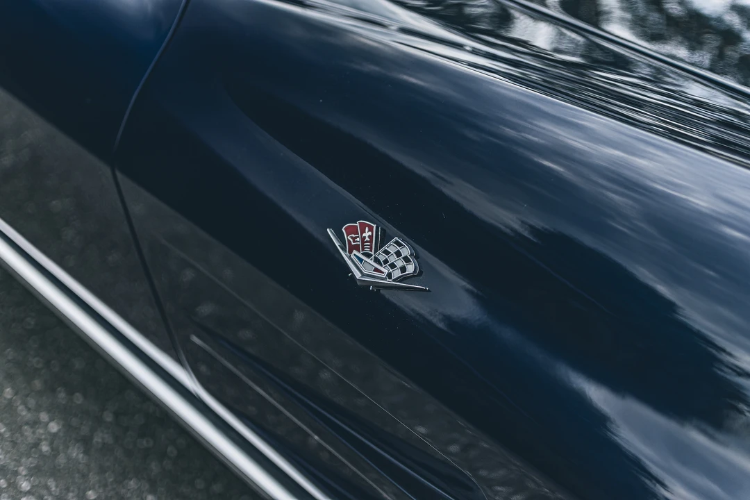 1963 Chevrolet Corvette C2 - Image 23 of 31