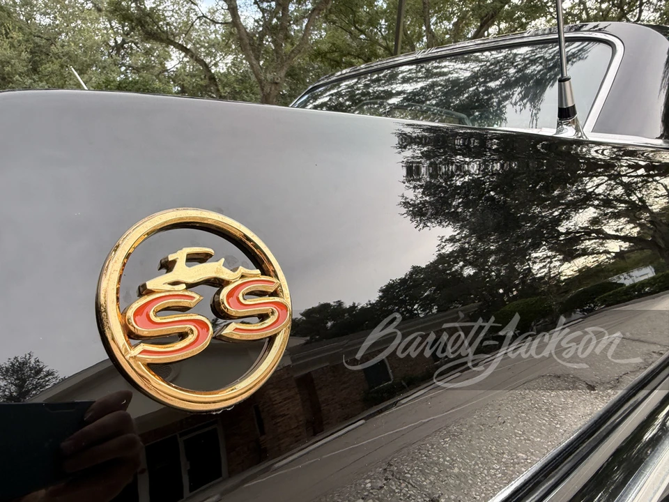 1963 Chevrolet Impala SS 3rd Gen - Image 27 of 30
