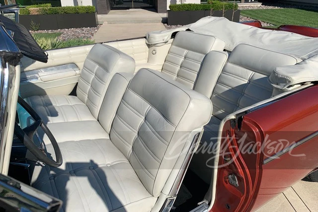 1963 Chrysler Imperial 2nd Gen - Image 9 of 17