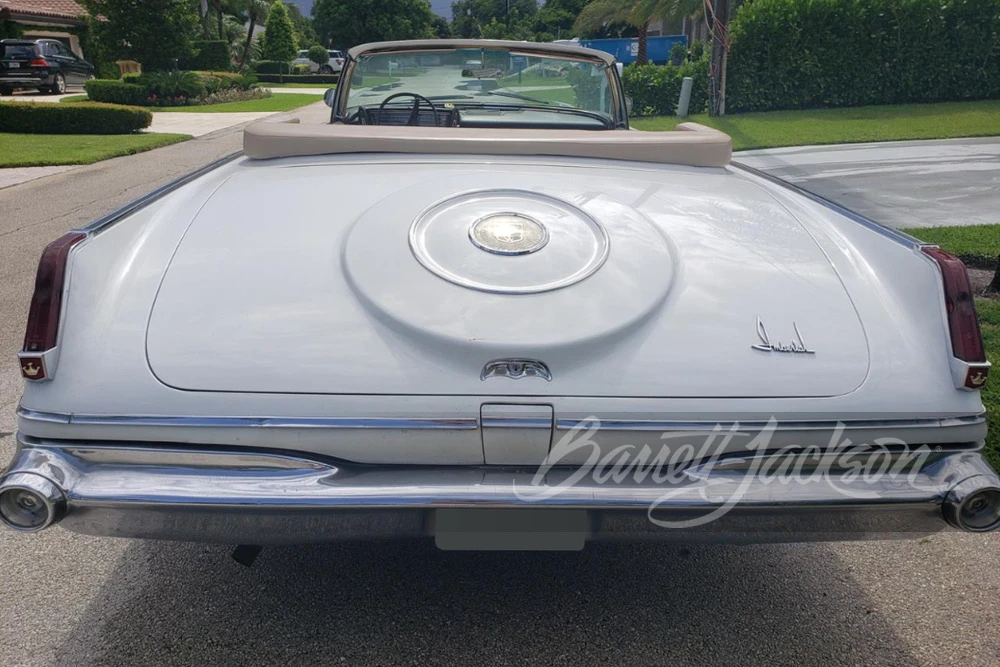 1963 Chrysler Imperial 2nd Gen - Image 9 of 9