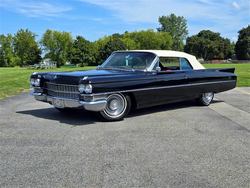 1963 Cadillac Series 62 6th Gen - Image 4 of 28
