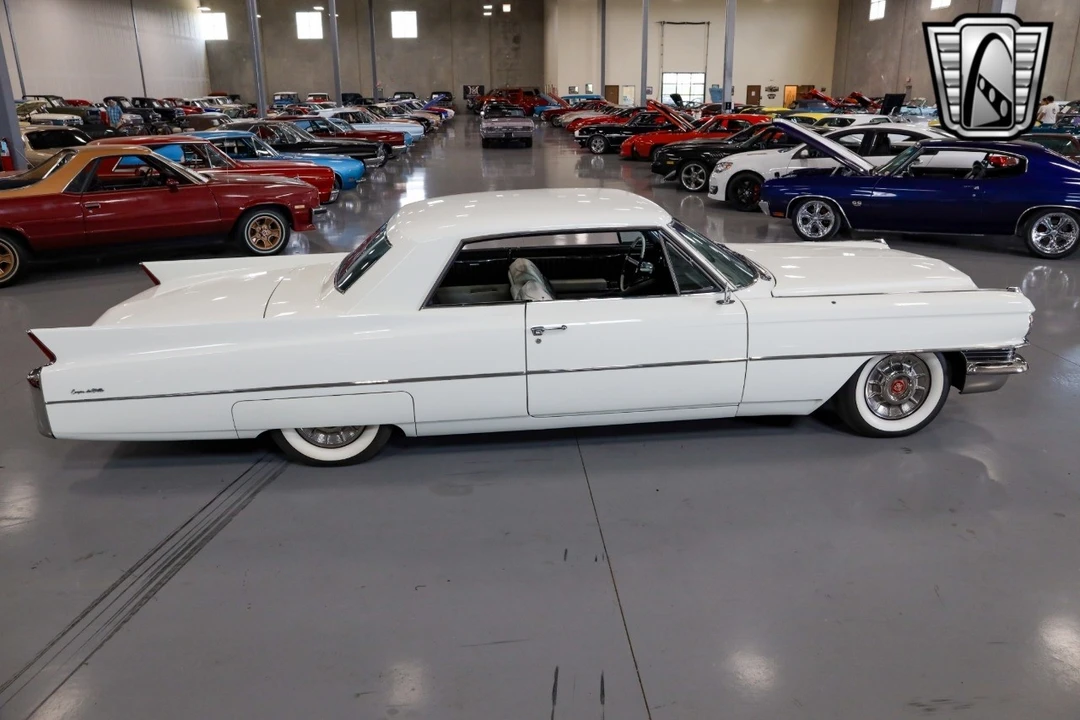 1963 Cadillac DeVille 3rd Gen - Image 8 of 12