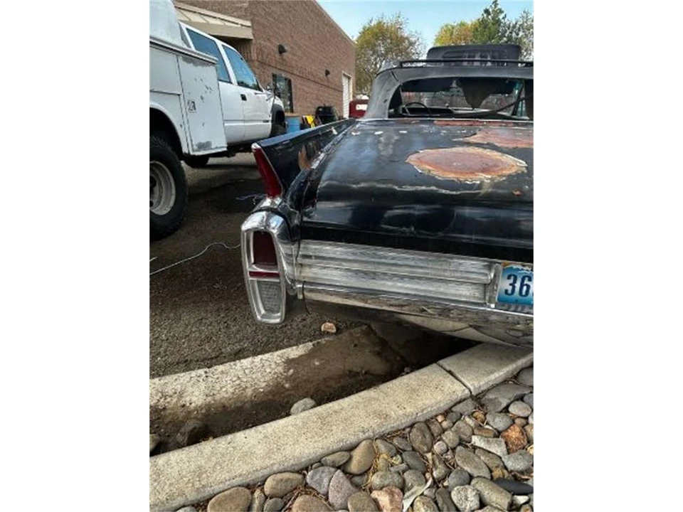 1963 Cadillac DeVille 2nd Gen - Image 2 of 17