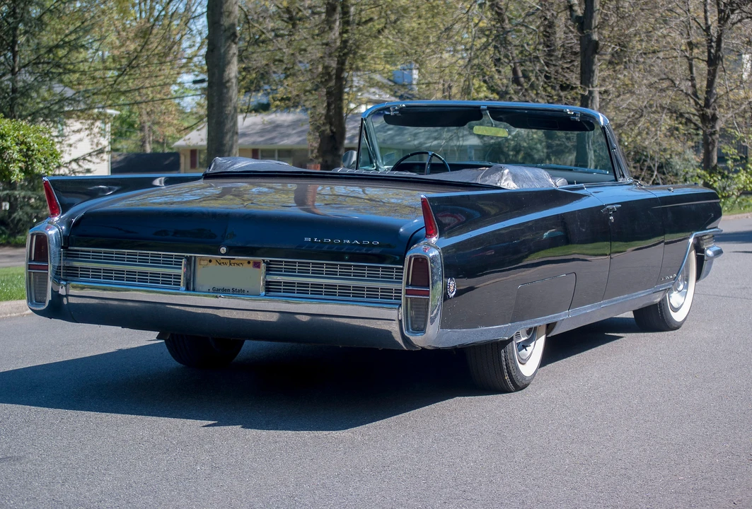 1963 Cadillac Eldorado 6th Gen - Image 2 of 3