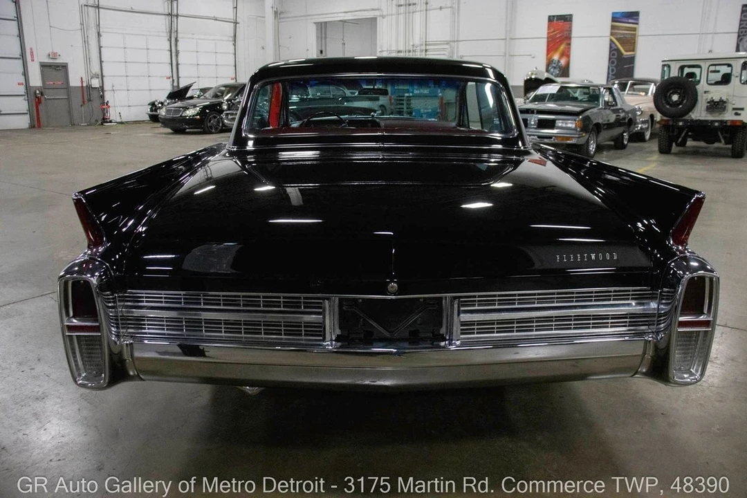 1963 Cadillac Fleetwood - Image 6 of 12