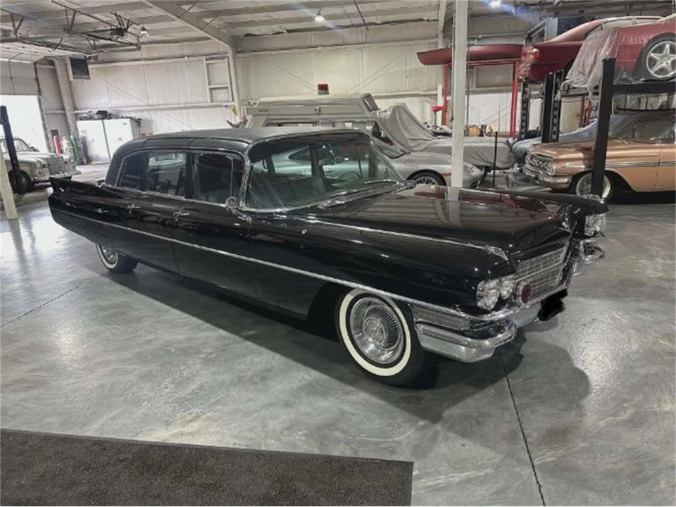 1963 Cadillac Fleetwood - Image 2 of 19