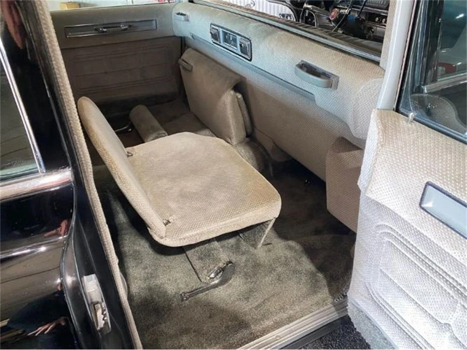 1963 Cadillac Fleetwood - Image 13 of 19