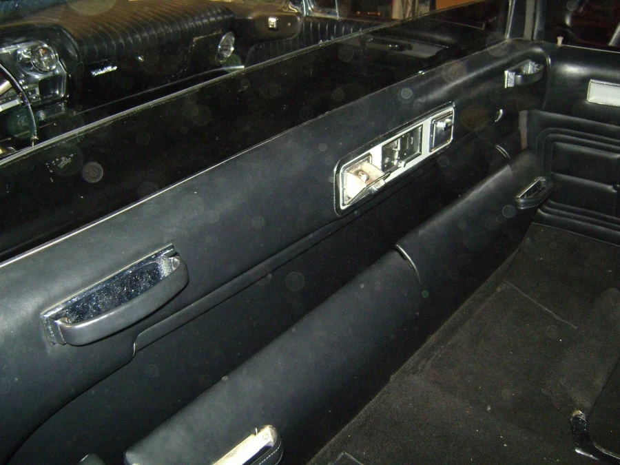 1963 Cadillac Series 70 & 75 - Image 3 of 4