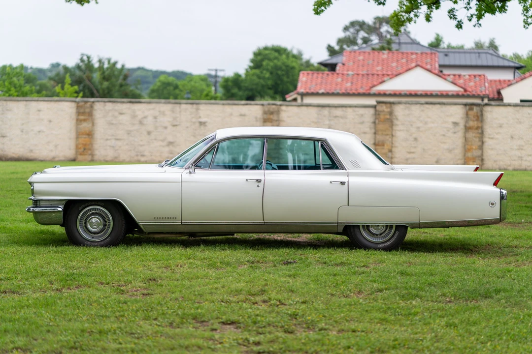 1963 Cadillac Sixty Special - Image 15 of 31