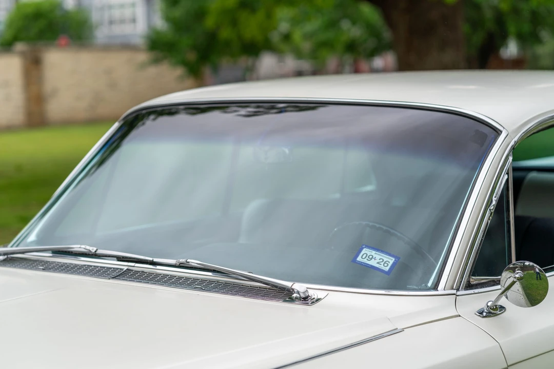 1963 Cadillac Sixty Special - Image 26 of 31