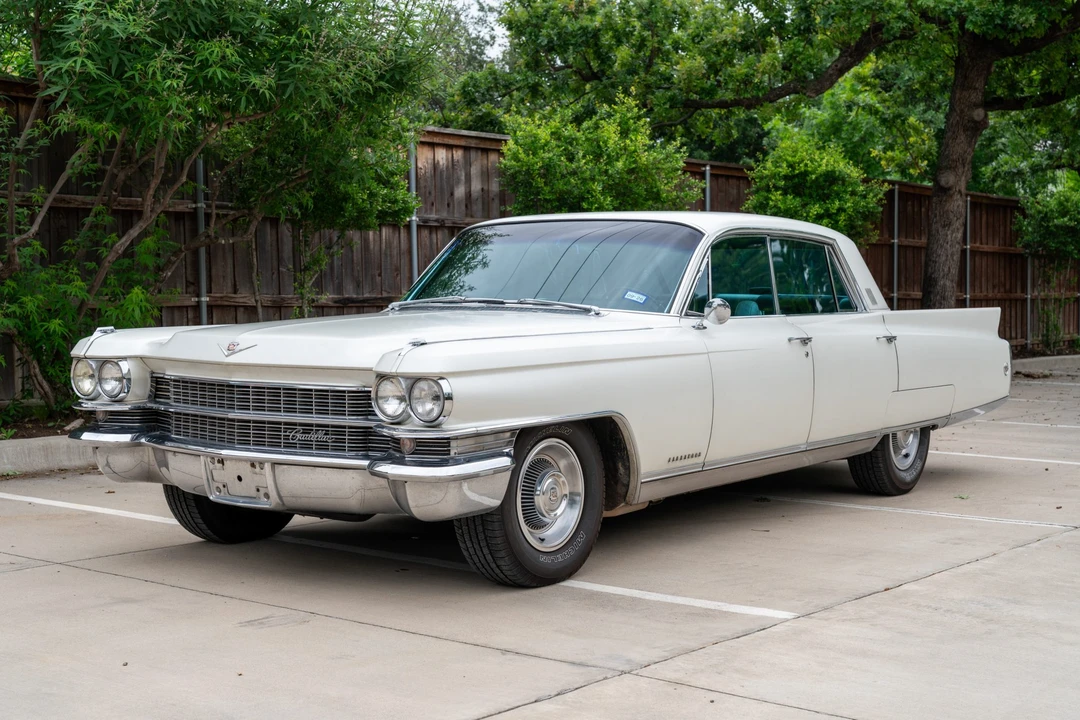 1963 Cadillac Sixty Special - Image 9 of 31