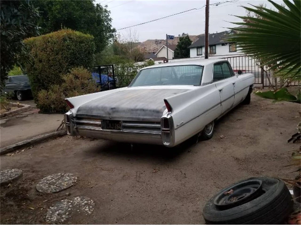 1963 Cadillac DeVille 2nd Gen - Image 4 of 8