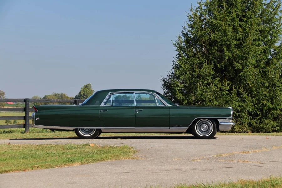 1963 Cadillac Sixty Special - Image 8 of 14