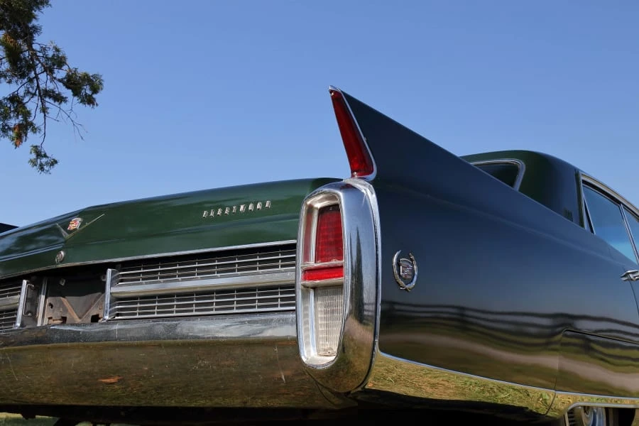 1963 Cadillac Sixty Special - Image 9 of 14