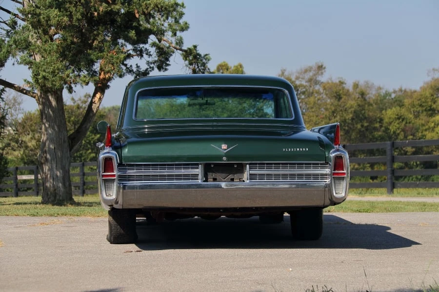 1963 Cadillac Sixty Special - Image 14 of 14