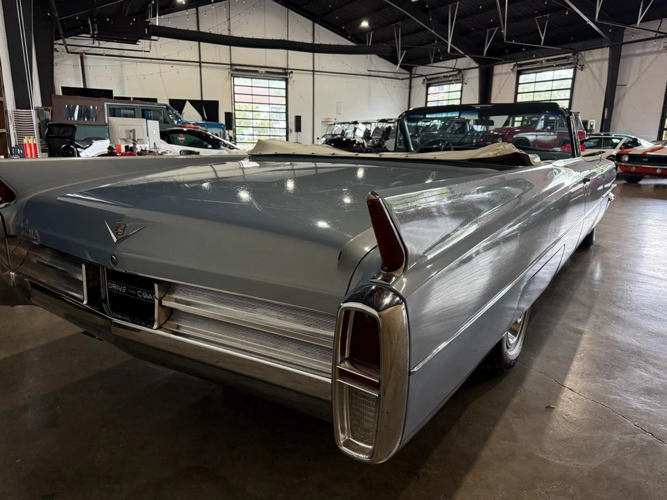 1963 Cadillac Series 62 6th Gen - Image 14 of 31