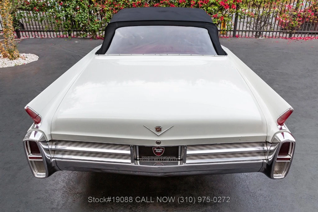 1963 Cadillac Series 62 6th Gen - Image 11 of 12