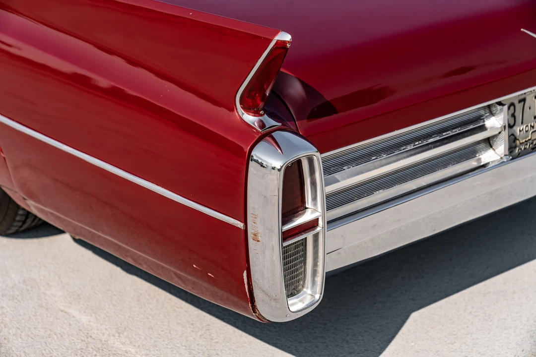1963 Cadillac Series 62 6th Gen - Image 18 of 31