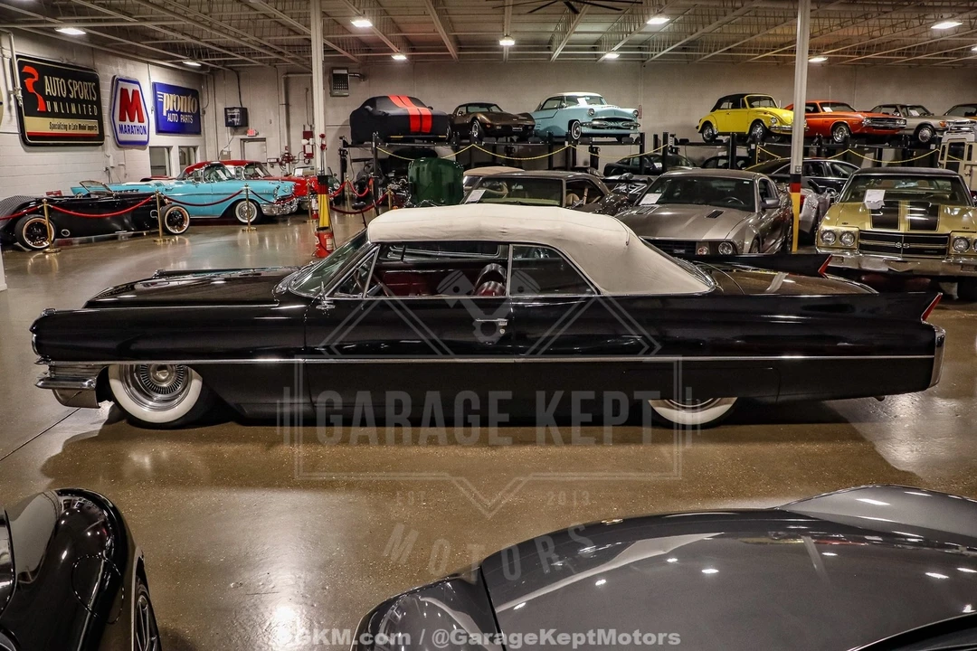 1963 Cadillac Series 62 6th Gen - Image 8 of 12