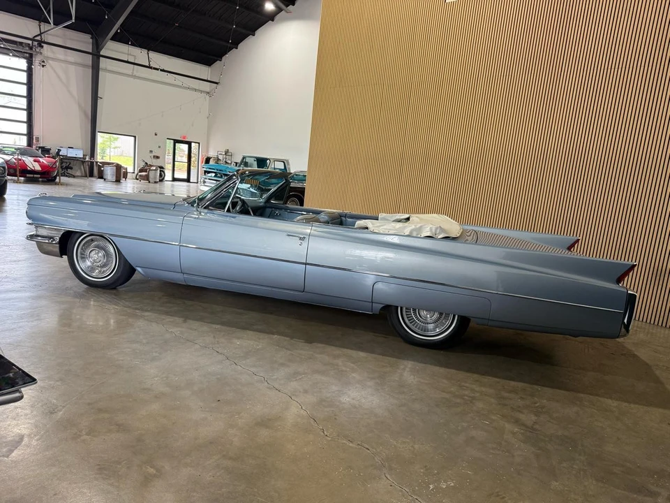 1963 Cadillac Series 62 6th Gen - Image 24 of 31