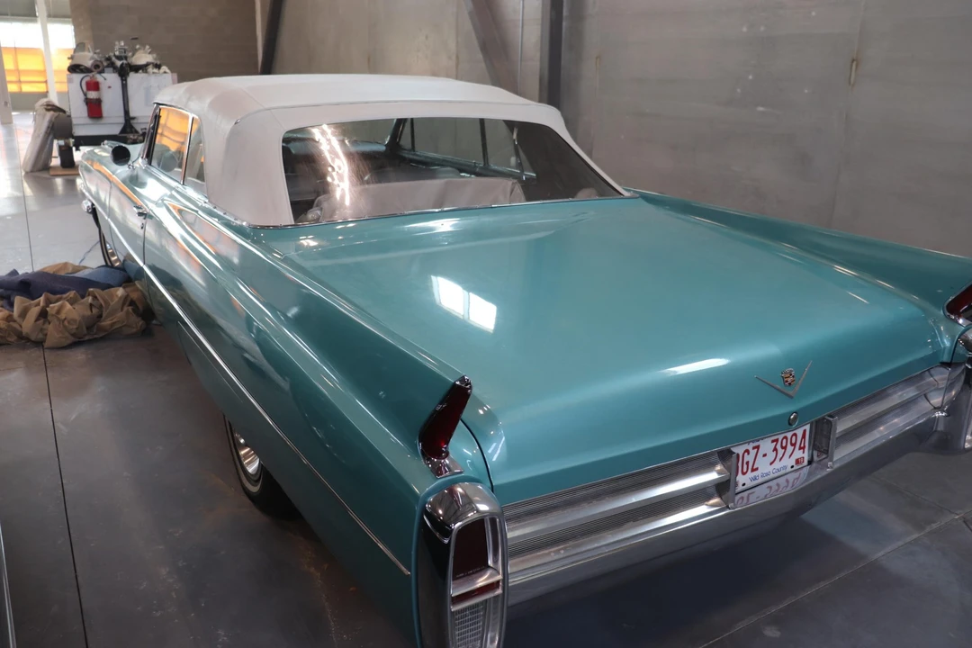 1963 Cadillac Series 62 6th Gen - Image 20 of 31