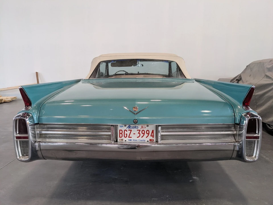 1963 Cadillac Series 62 6th Gen - Image 25 of 31