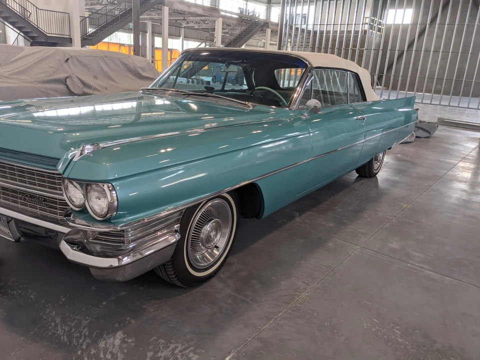 1963 Cadillac Series 62 6th Gen - Image 18 of 31