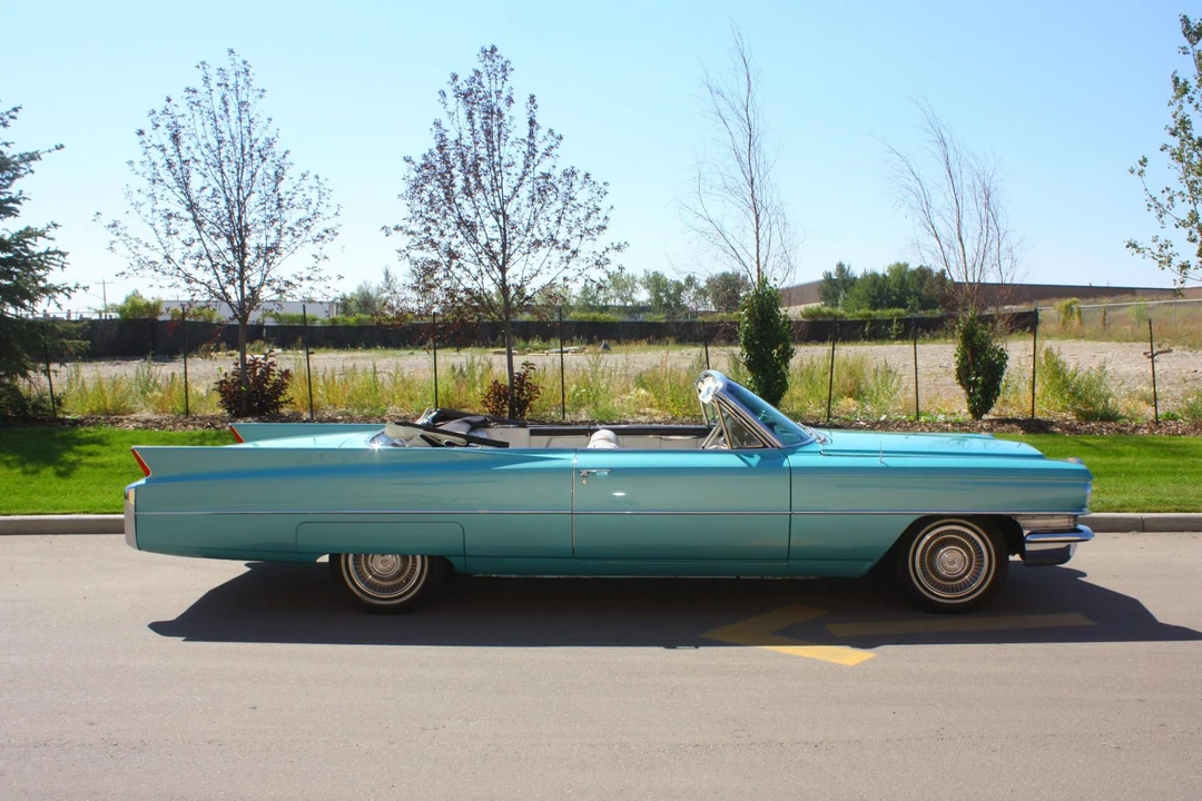 1963 Cadillac Series 62 6th Gen - Image 11 of 31