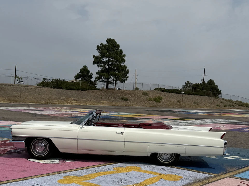 1963 Cadillac Series 62 6th Gen - Image 14 of 31