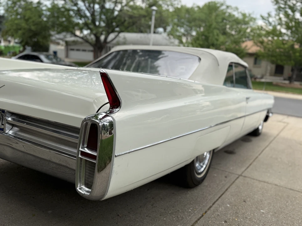 1963 Cadillac Series 62 6th Gen - Image 24 of 31