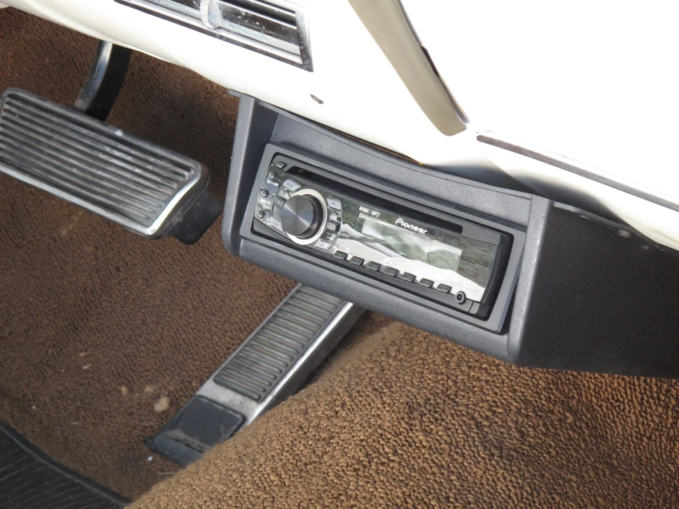 1963 Cadillac Series 62 6th Gen - Image 26 of 31