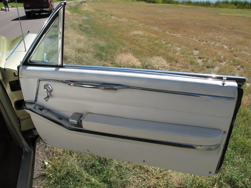 1963 Cadillac Series 62 6th Gen - Image 28 of 31
