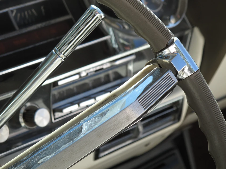 1963 Cadillac Series 62 6th Gen - Image 22 of 31