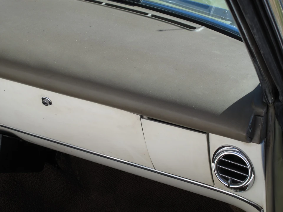 1963 Cadillac Series 62 6th Gen - Image 27 of 31