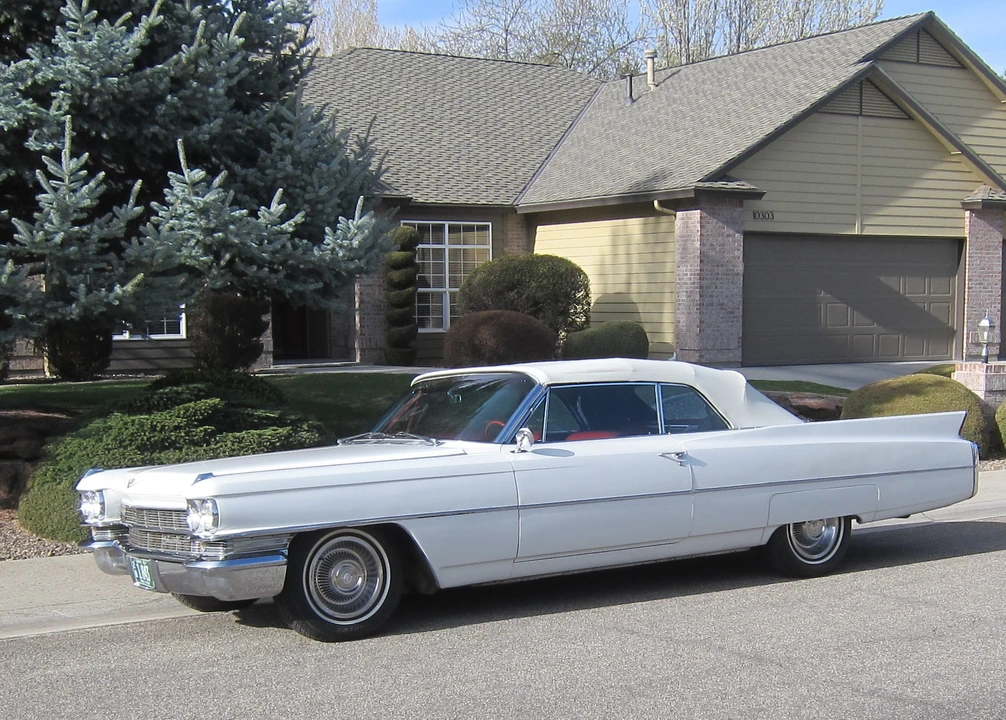 1963 Cadillac Series 62 6th Gen - Image 16 of 31